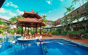 Sarinande Hotel